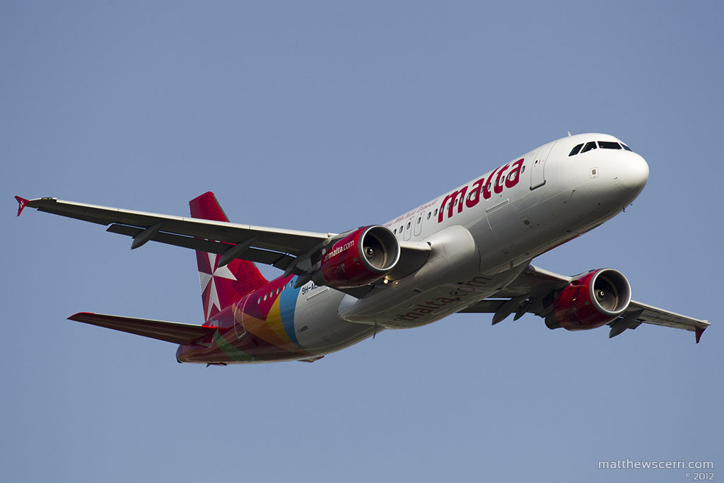 IMAGE: http://matthewscerri.com/Gallery/MIA2012/images/MG4_5203.jpg