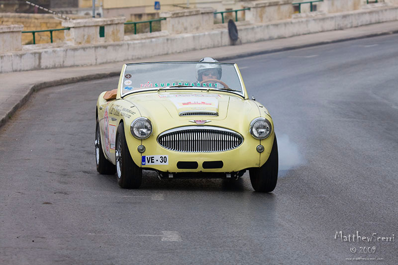 IMAGE: http://matthewscerri.com/gallery/GPdM09/images/_MG_2910%20copy.jpg