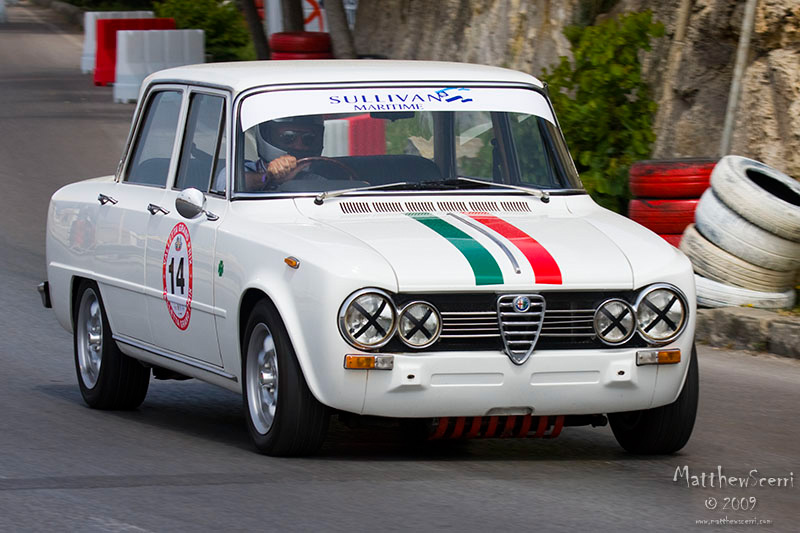 IMAGE: http://matthewscerri.com/gallery/GPdM09/images/_MG_3102%20copy.jpg